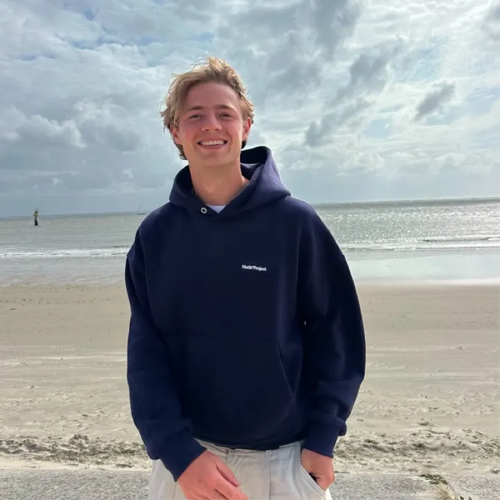 Nic Iburg am Strand von Borkum